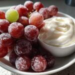 Frozen Grapes with Yogurt Dip