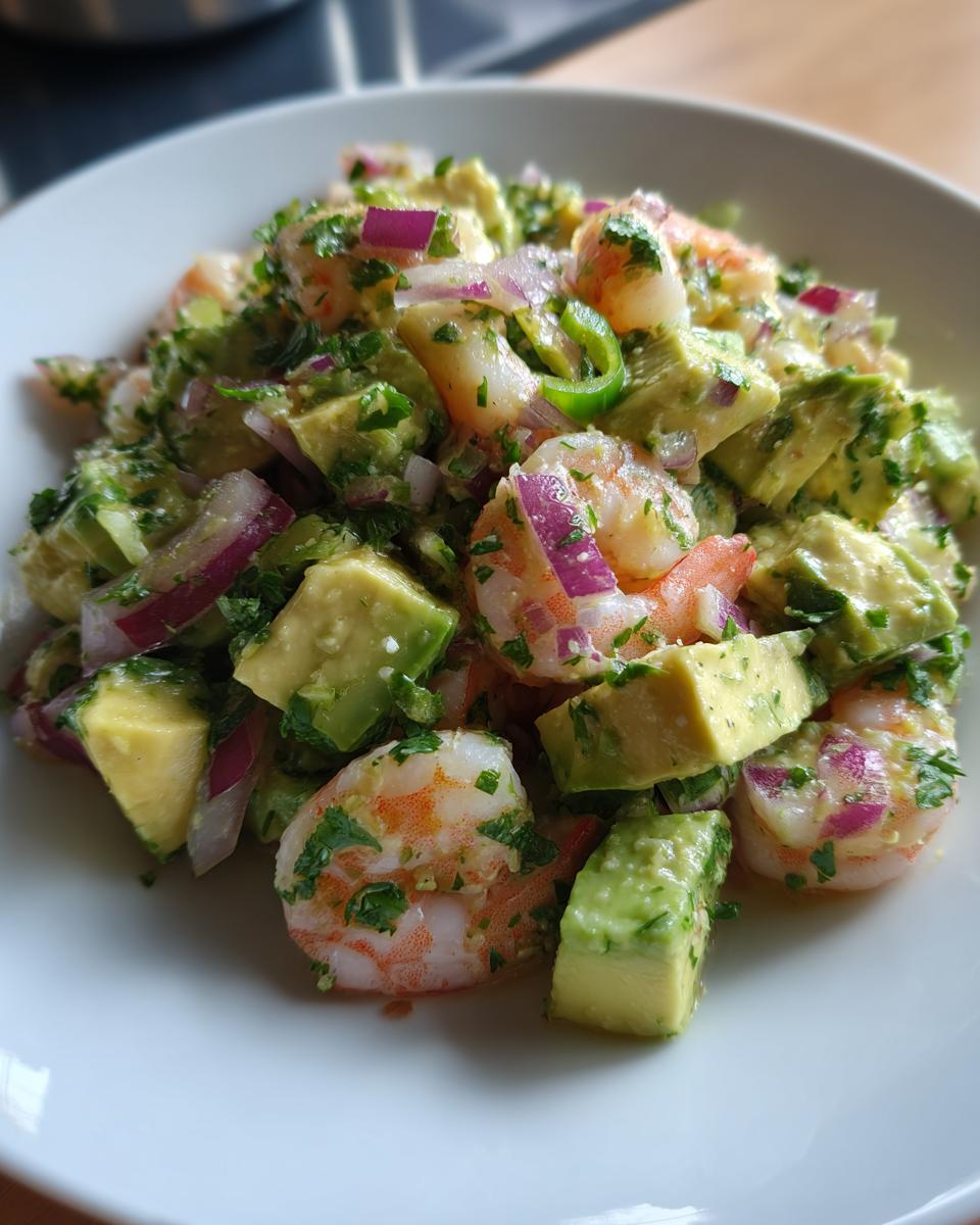 Avocado Shrimp Salad with Lime Dressing - detail 2
