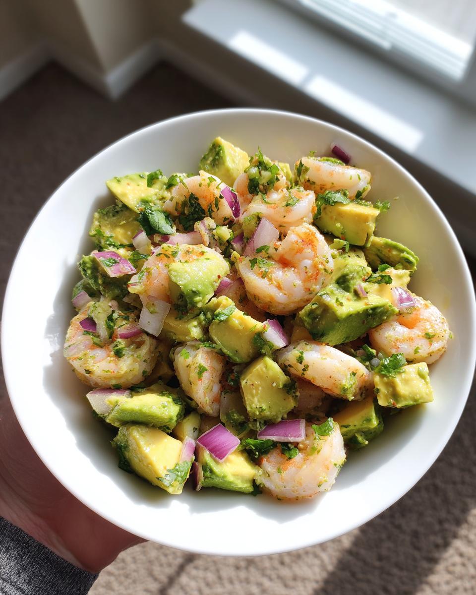 Avocado Shrimp Salad with Lime Dressing - detail 3