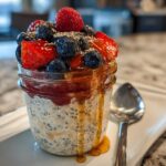 Overnight Oats with Berries & Chia