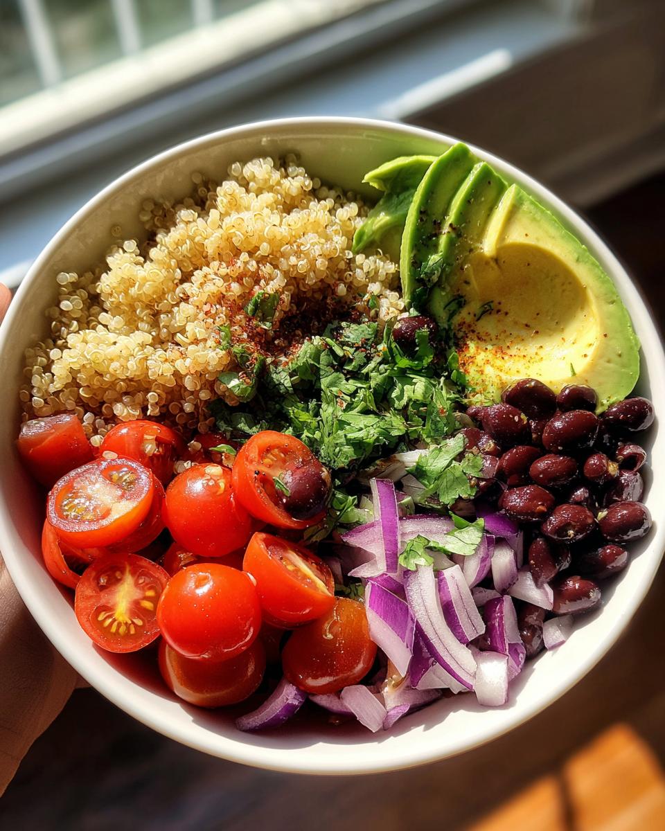 Quinoa & Avocado Power Bowl - detail 2