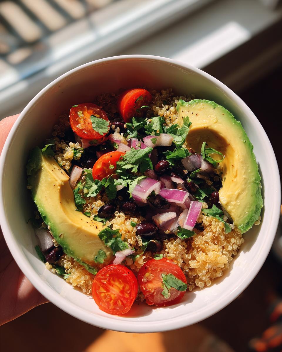 Quinoa & Avocado Power Bowl - detail 3