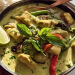 Thai green curry with coconut milk & vegetables